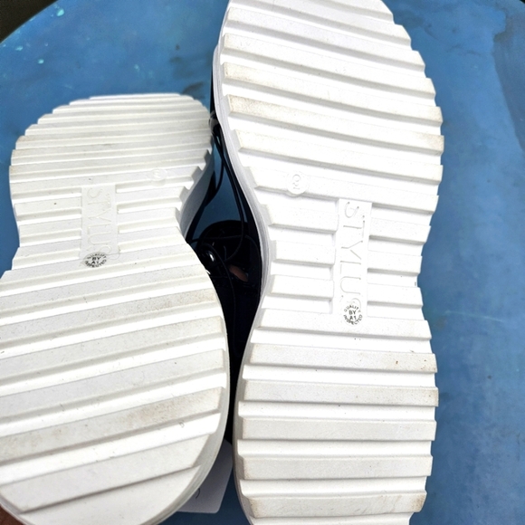 Stylus Black Platform Sandals Size 9 - Picture 16 of 16